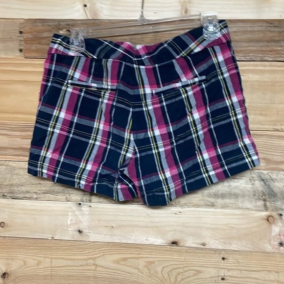 Banana Republic size 4 Pink, Yellow, Blue Preppy Plaid Mid-rise 3” Chino Shorts - Picture 8 of 10